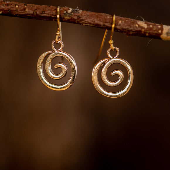 Hängende Ohrringe Spirale Bronze